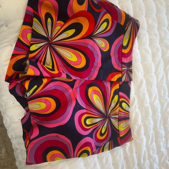 Trina Turk Multicolor High Waist Shorts - Picture 4 of 4